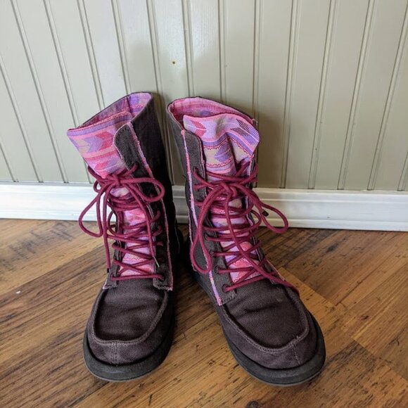 Sanuk Pink Fleece Lined Brown Canvas Lace-Up Boots US Size 5 - Picture 4 of 6